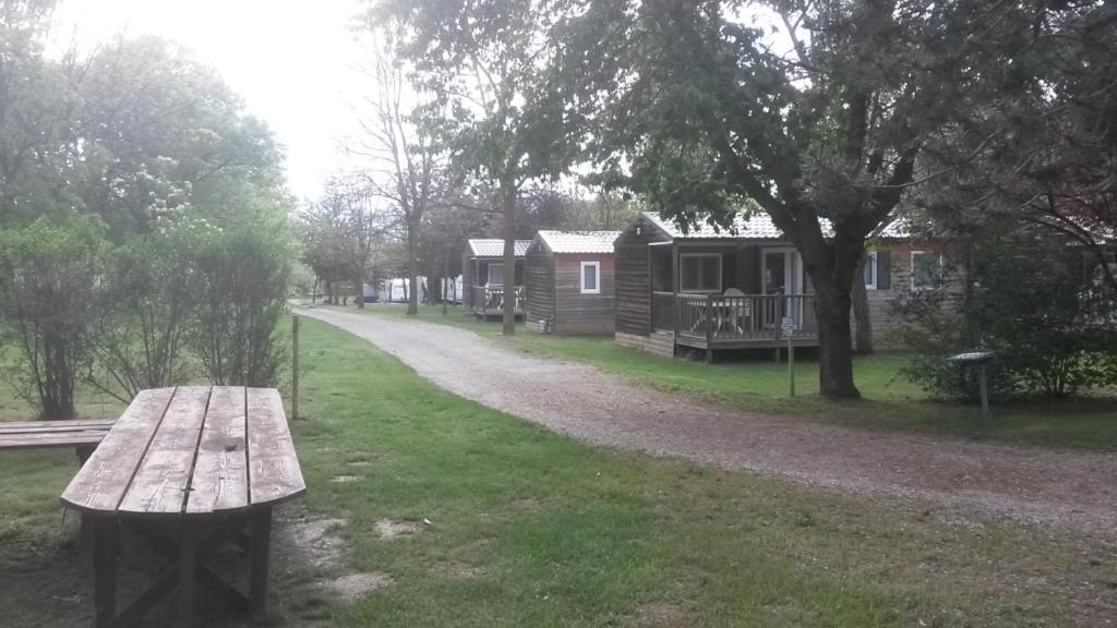 Camping Las Asperas*** Palau-de-Cerdagne Exterior foto